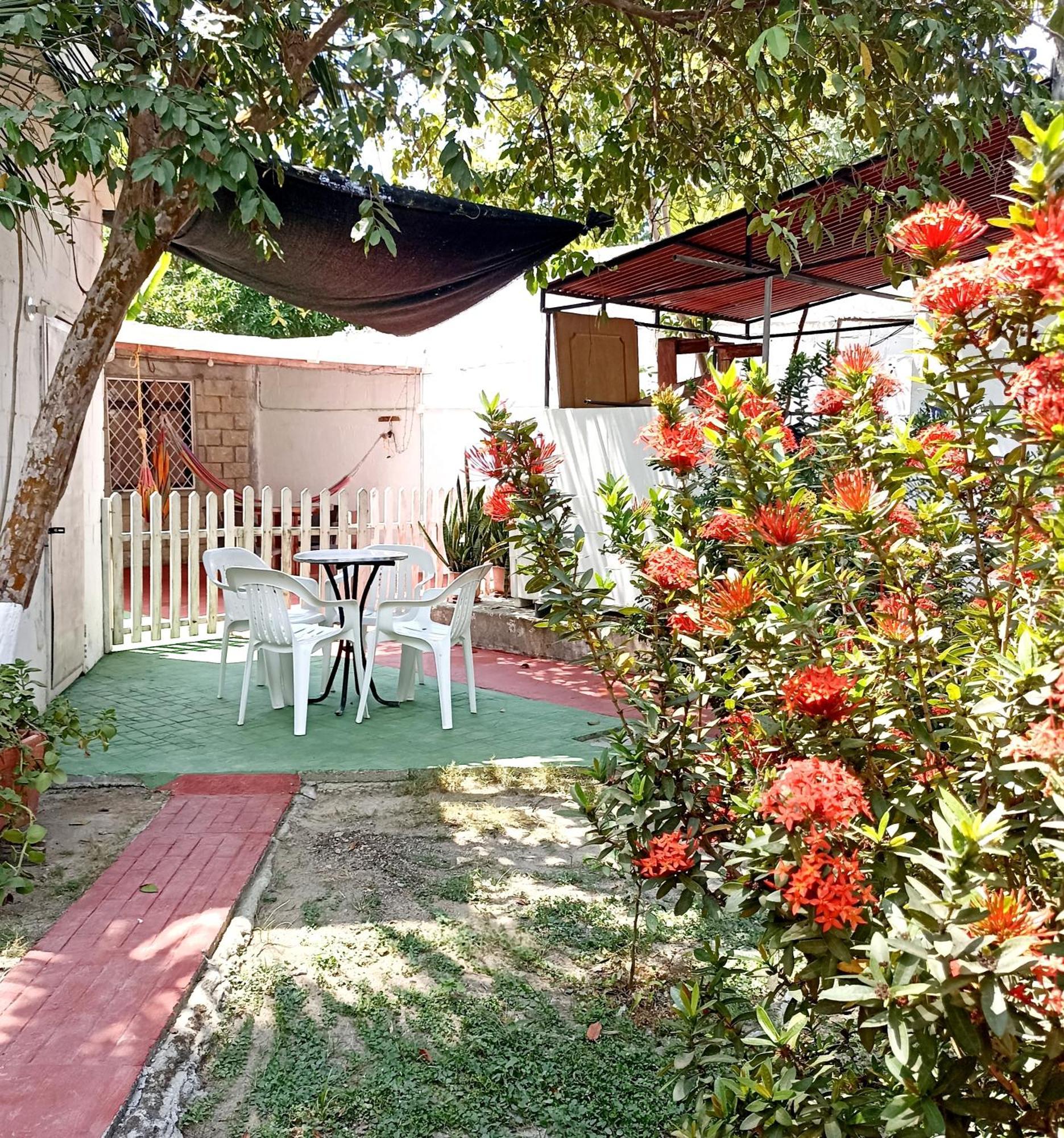Hostal Corales Tolú Esterno foto